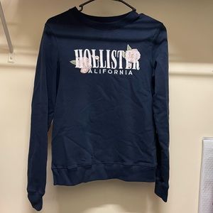 hollister pullover sweatshirt